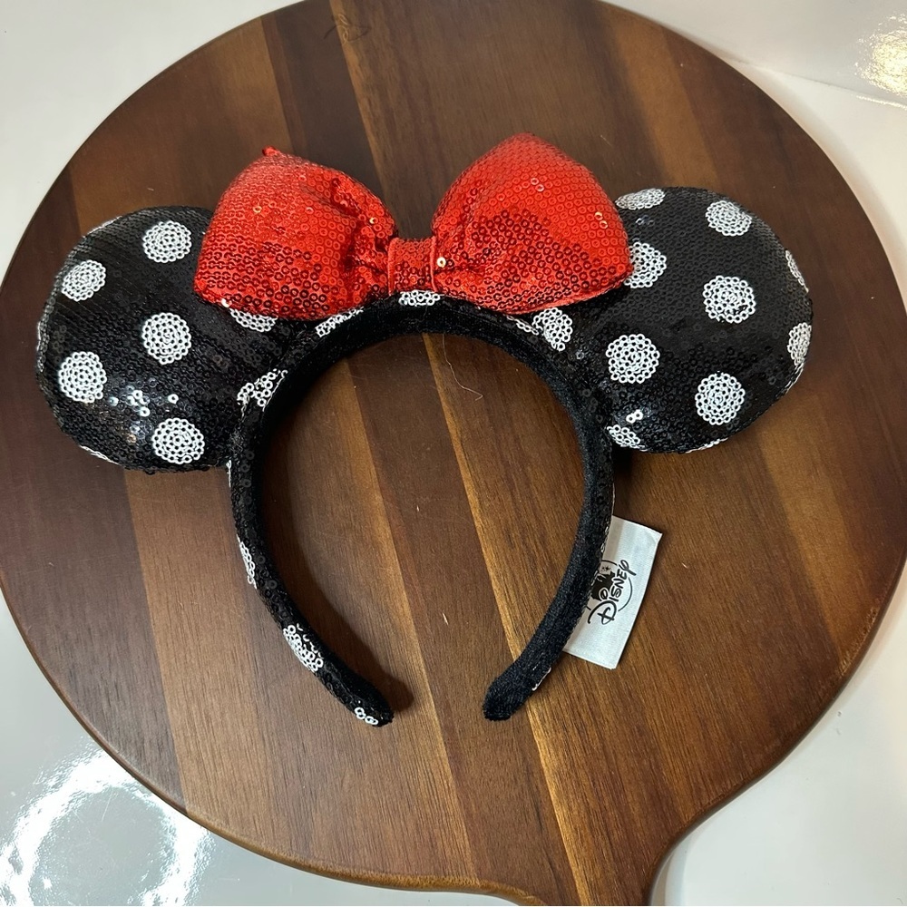 Disney Parks Minnie Mouse Ears Headband Black White Polka Dot Red Sequin Bow